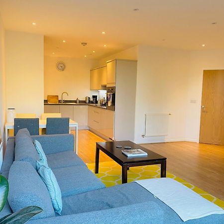 Spacious Two Bedroom Apartment In Balham London Exterior foto