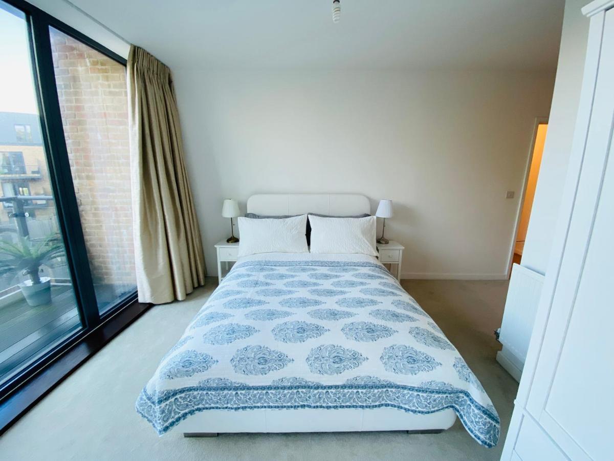 Spacious Two Bedroom Apartment In Balham London Exterior foto