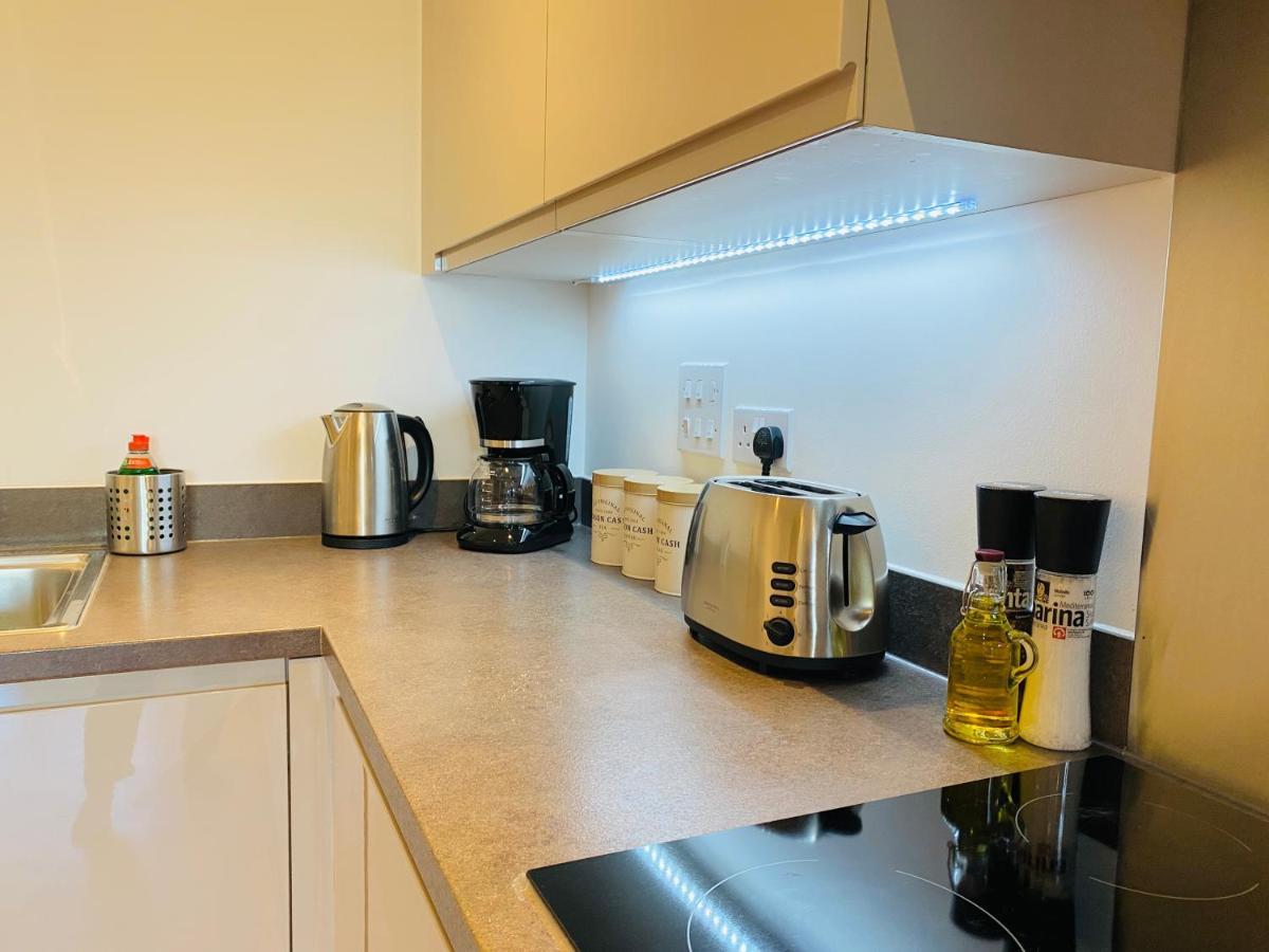 Spacious Two Bedroom Apartment In Balham London Exterior foto